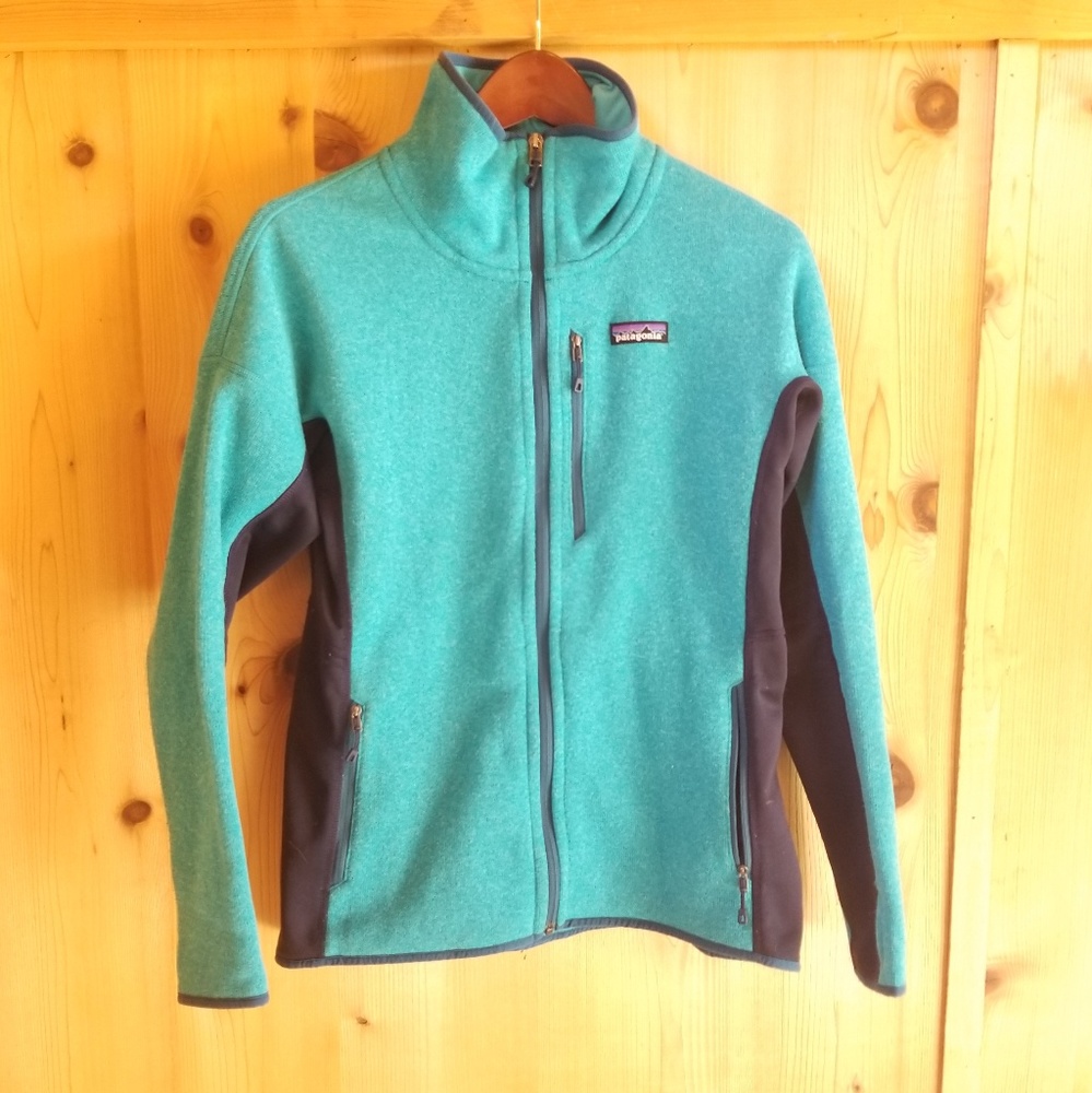 Patagonia turquiose zip up size L